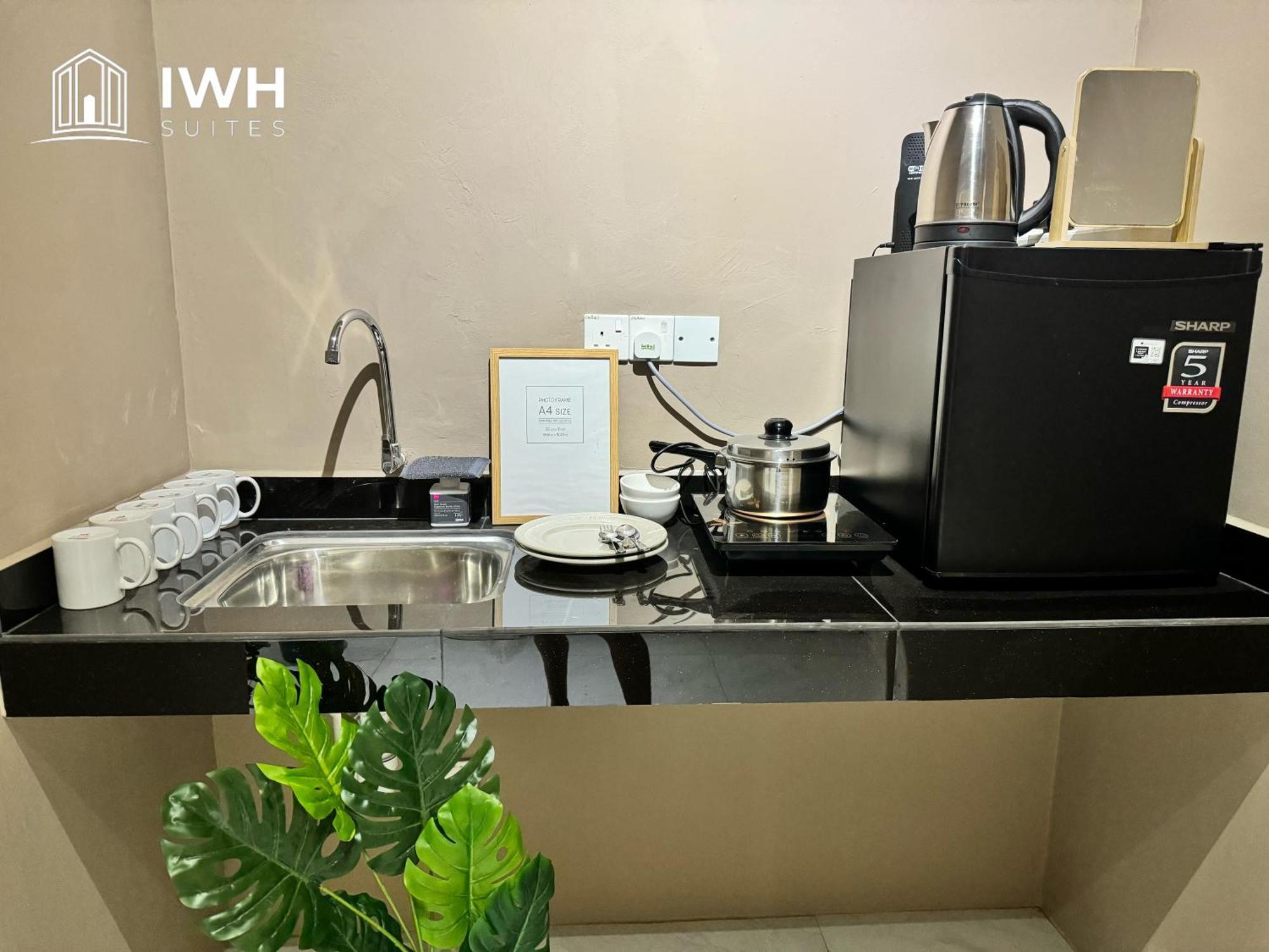 Town Soho 8-34 Pax By Iwh Ipoh